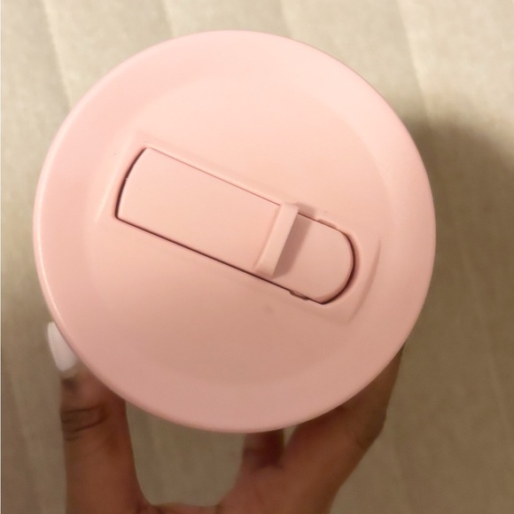 Lululemon Waterbottle - Picture 2 of 3